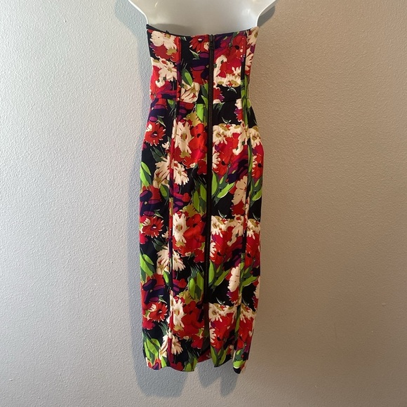 SAFFRON FLORAL-PRINT STRAPLESS COCKTAIL DRESS IN BLACK MULTI - Picture 3 of 7